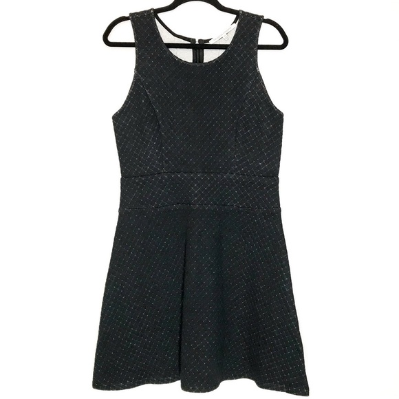 Collective Concepts Sleeveless Scoop Neck Dress - Picture 5 of 15